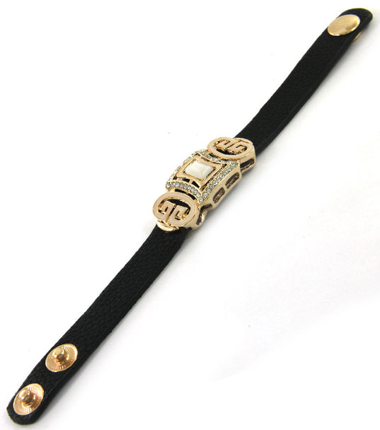 LEATHER CRYSTAL BRACELET