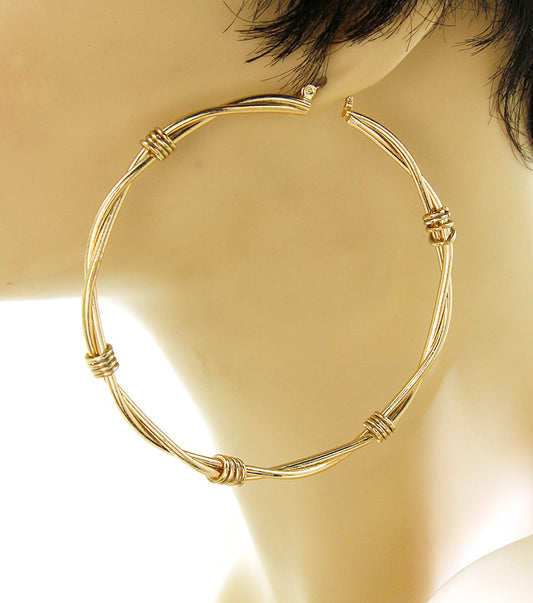 ‘CASSIE’ PIN-CATCH EARRINGS