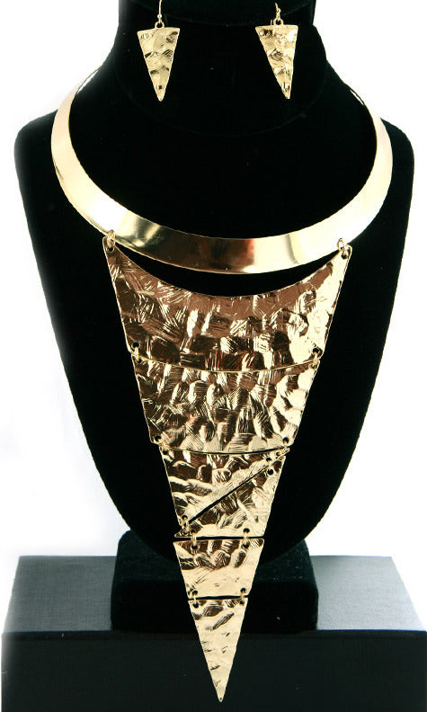 'Vanessa'    BIB Necklace and Earring Set