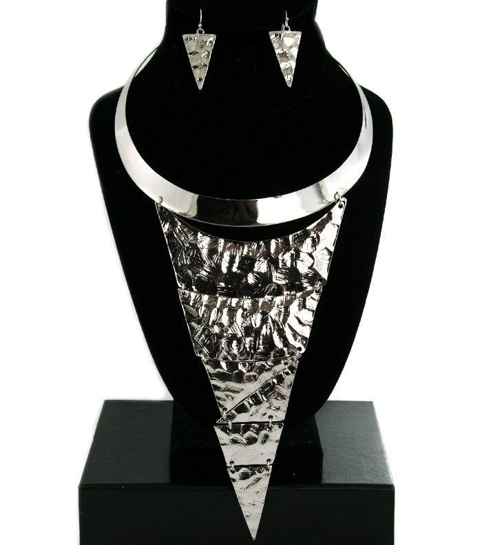 'Vanessa'    BIB Necklace and Earring Set
